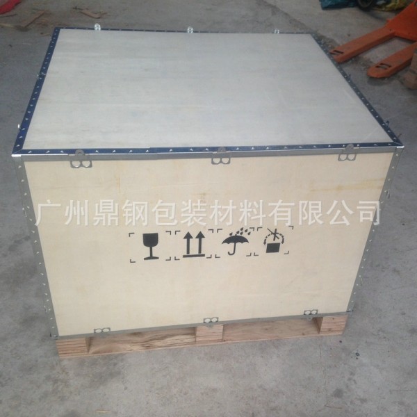 可拆卸钢带木箱